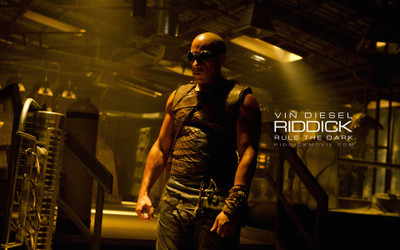 

Akhuratha vin-diesel-riddick-movies Wall Poster Paper Print(12 inch X 18 inch, Rolled)