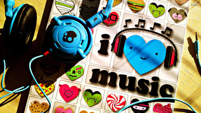 

love-headphone Wall Poster Paper Print(12 inch X 18 inch, Rolled)
