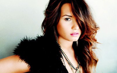 

Akhuratha demi-lovato-women-disney-company-music-actresses-singers Wall Poster Paper Print(12 inch X 18 inch, Rolled)