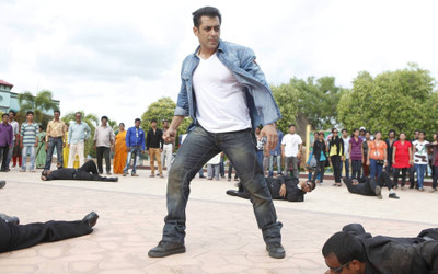 

Aabhaas -salman-movies-movie-images Wall Poster Paper Print(12 inch X 18 inch, Rolled)