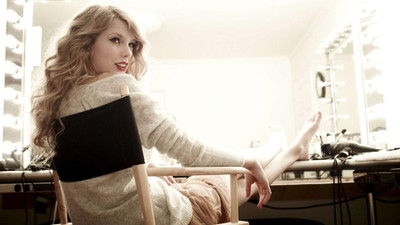 

taylor-swifts-music Wall Poster Paper Print(12 inch X 18 inch, Rolled)