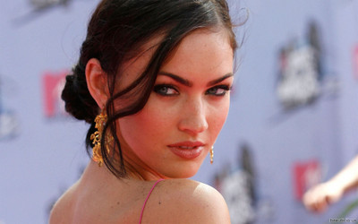 

Aabhaas megan-fox-closeup-images- Wall Poster Paper Print(12 inch X 18 inch, Rolled)