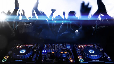 

Akhuratha -cdj-dj-djm-music-party-pioneer-techno Wall Poster Paper Print(12 inch X 18 inch, Rolled)