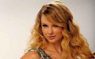 

taylor-swift-music-rappers Wall Poster Paper Print(12 inch X 18 inch, Rolled)