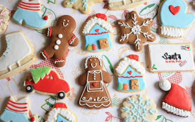 

Wall Poster a/wallpaper-movie-alienware-widescreen-cookies-christmas Paper Print(12 inch X 18 inch, Rolled)