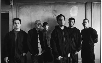 

Akhuratha park-linkin-group-music-musicianss Wall Poster Paper Print(12 inch X 18 inch, Rolled)