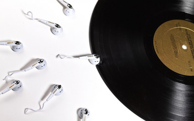 

Akhuratha vinyl-headset-musics Wall Poster Paper Print(12 inch X 18 inch, Rolled)