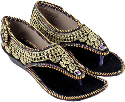 

ZAISHA Women Black Casual