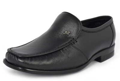 

Leathersofty Leathersofty Black Leather Formal Slip-on Shoes Slip On For Men(Black