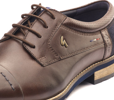 

Gabicci DONNY TOE CAP DERBY Corporate Casuals For Men(Brown, Navy