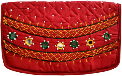

Belladona Party Red Clutch