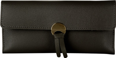 

Cuddle Casual Grey Clutch