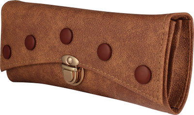 

JVoutfits Casual Tan Clutch