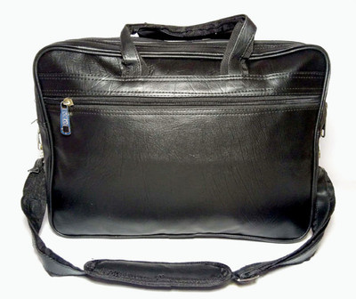 

Must Visit Messenger Bag(Black)