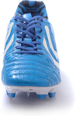 international football shoes