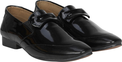 

Kraasa Foot Loafers For Men(Black