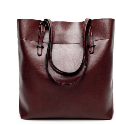 

Urbantra Women Casual Brown Leatherette Shoulder Bag