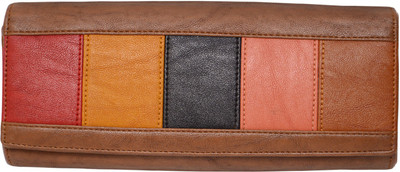 

YOLO Casual Brown Clutch