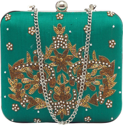 

TARUSA Casual Green Clutch