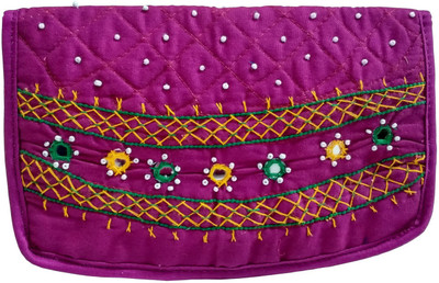 

Belladona Party Pink Clutch