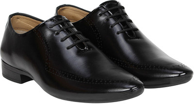 

Kraasa Pride Derby For Men(Black
