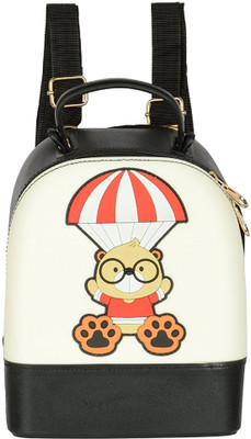 

Bazaar Pirates Mini Patches 2.5 L Backpack(Black), Cum handbag teddy