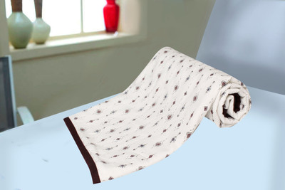 

Polka Printed  Dohar(Cotton, Maroon