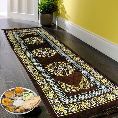 KUBER INDUSTRIES Brown Velvet Runner(1 ft,  X 2 ft, Rectangle)