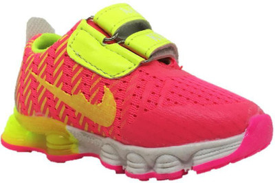 

TeeniTiny Boys & Girls Velcro Sneakers(Yellow
