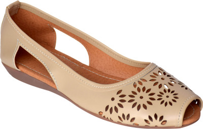 

Stepee Women Beige Flats