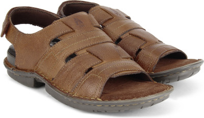 

Hush Puppies Men Brown Casual
