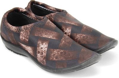 

Gliders by Liberty Bellies For Women(Multicolor, Black