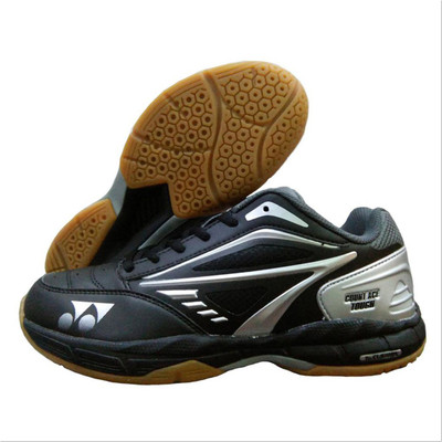 

Yonex Badminton Shoes For Men(Multicolor, Black/grey/silver