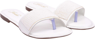 

Jade Women White Flats