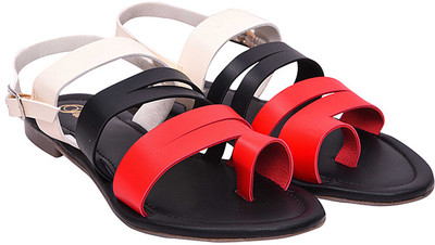 

Jade Women Black Flats