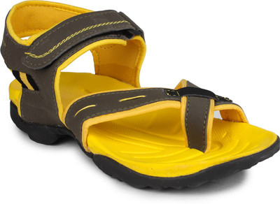 20% OFF on Pede Milan Men Mehandi Sports Sandals