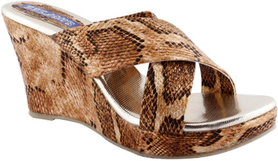 

SHOFIEE Women GOLD Wedges