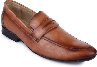 

Vilax Vilax Mens Formal Cum Casual Double Tone shoes Slip On For Men(Tan