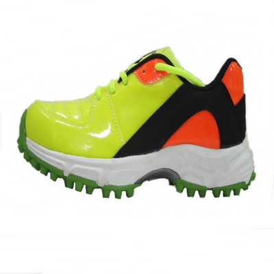 

Vista Hockey Shoes For Men(Multicolor, Green