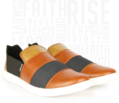

Metronaut Sneakers For Men(Tan