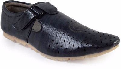 

MarcoUno Black Roman Sandals Party Wear For Men(Black