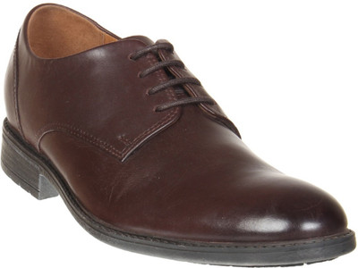 

Clarks Casuals For Men(Brown