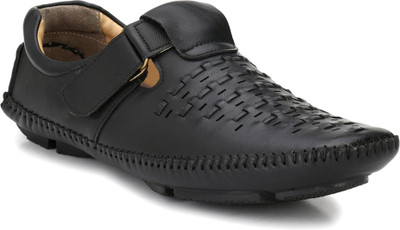 

Levanse Casuals For Men(Black, Matte black