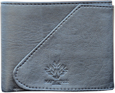 

Mapletree Men Black Genuine Leather Wallet(5 Card Slots)