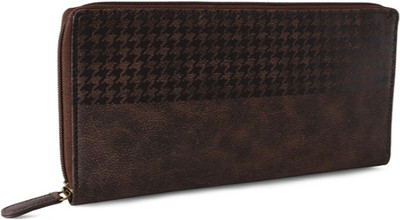

Baggit Casual Brown Clutch
