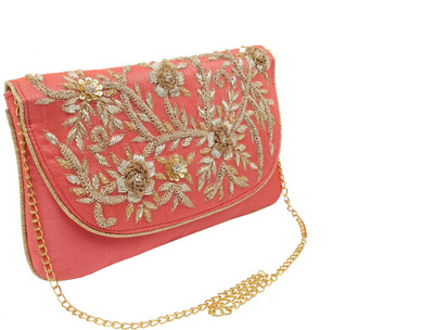 

Balee Fashions Party Pink Clutch