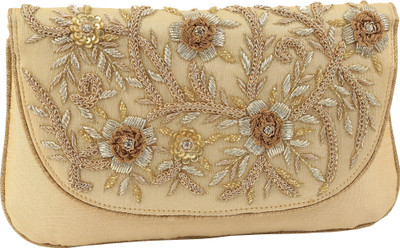 

Balee Fashions Party Gold Clutch