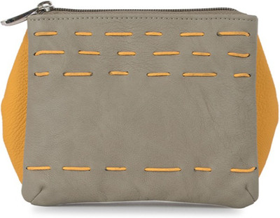 

Baggit Casual Beige Clutch