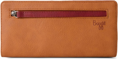 

Baggit Casual Brown Clutch