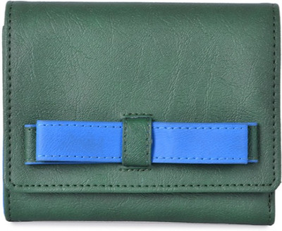 

Baggit Casual Green Clutch